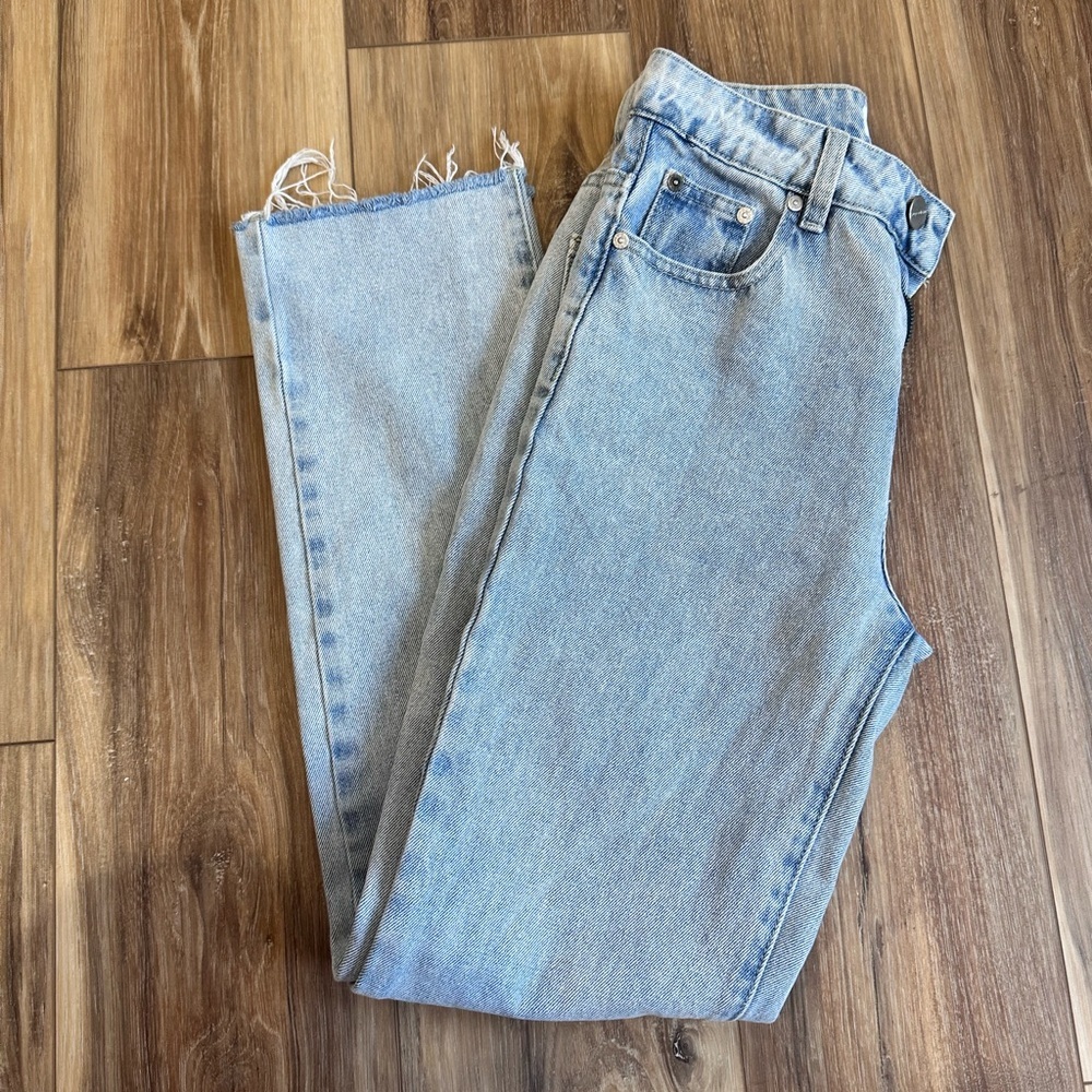 Superdown Straight Leg Light Wash Jeans Sz 25 - Picture 9 of 10